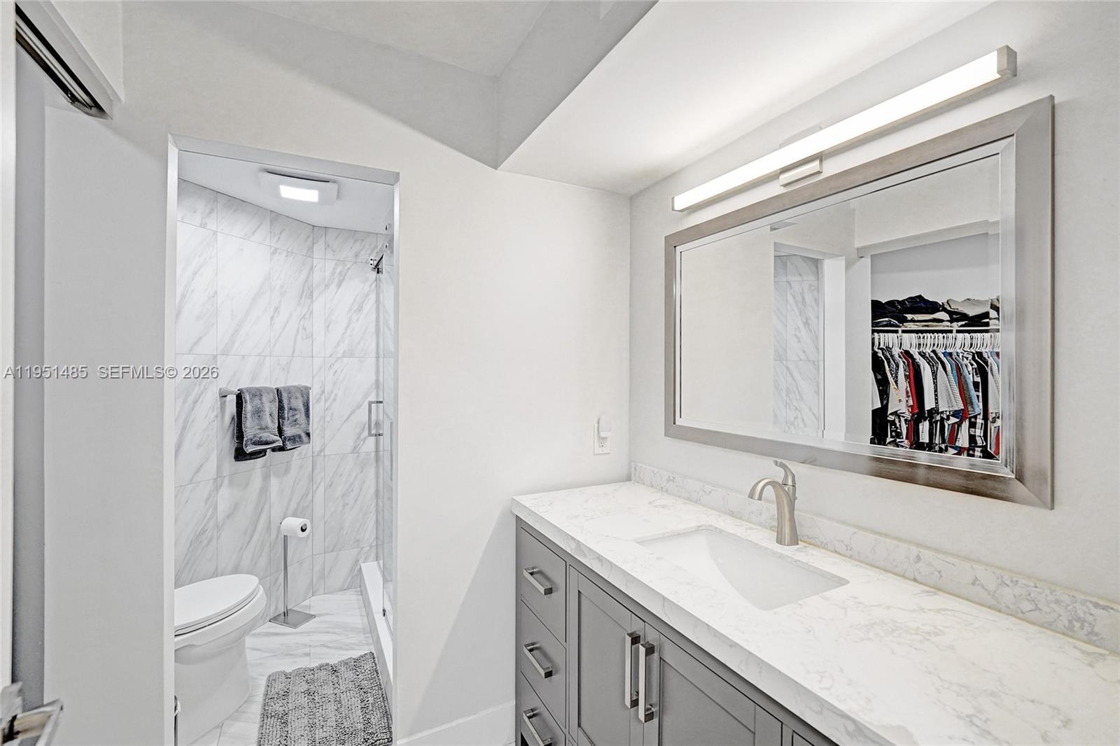 PLANTATION RACQUET CLUB - Residential