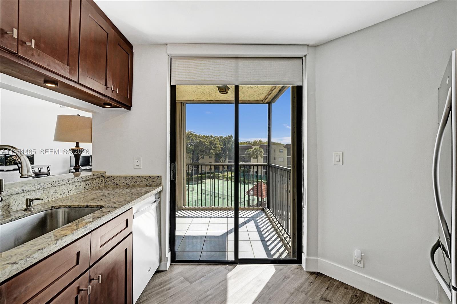 PLANTATION RACQUET CLUB - Residential