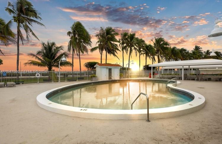 TRITON TOWER CONDO - Residential