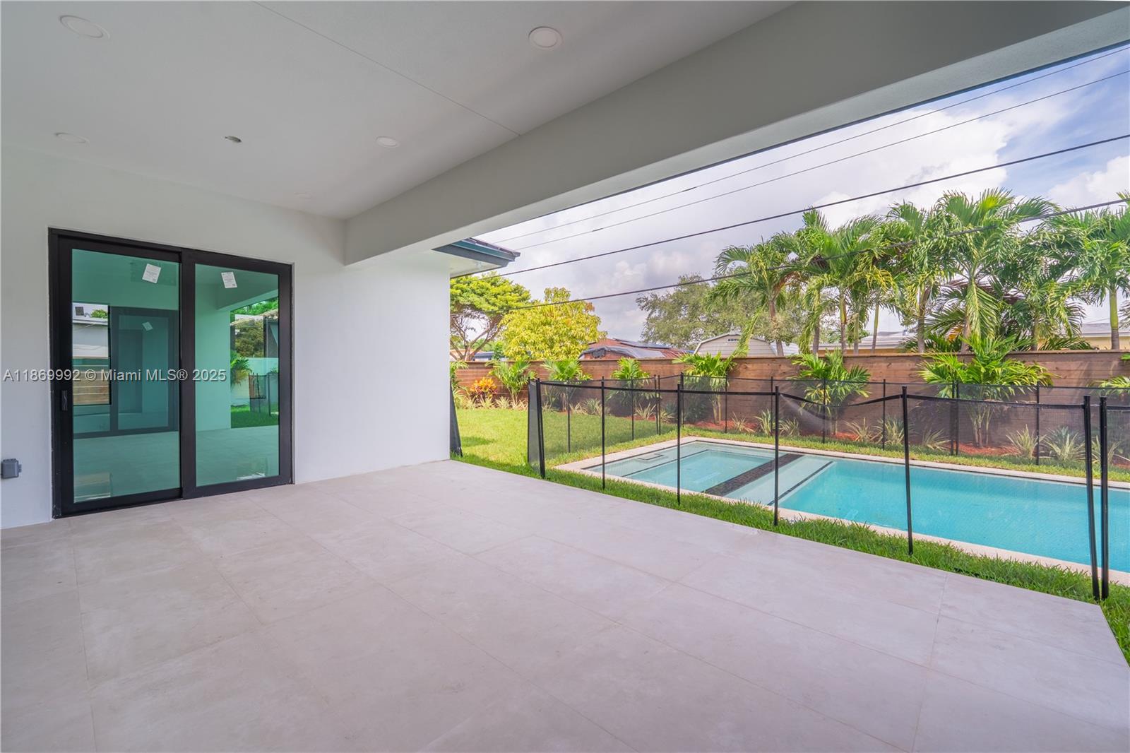 ASCOT PARK - Residential