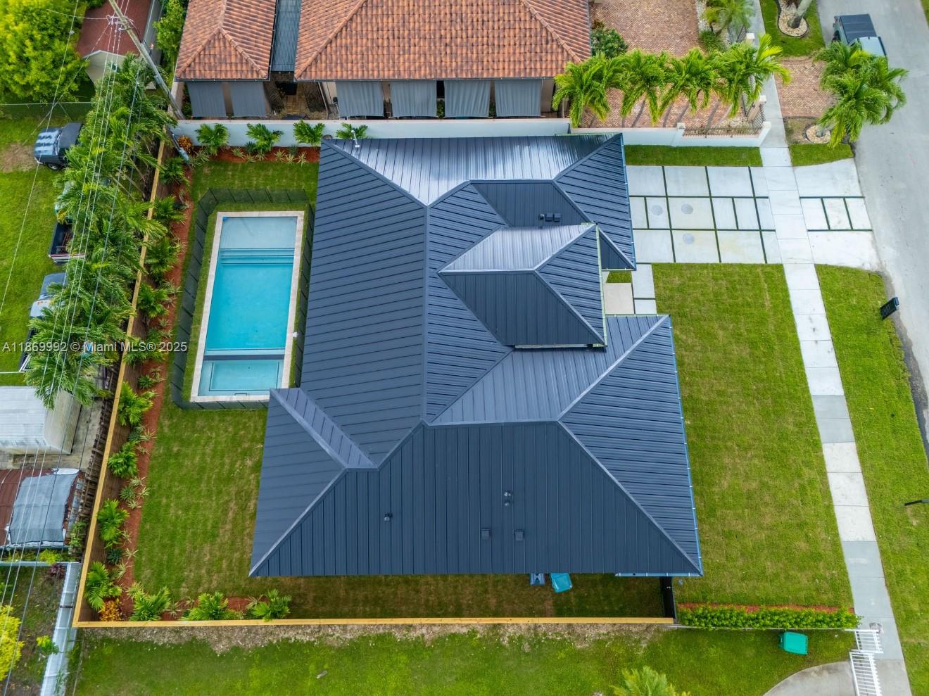 ASCOT PARK - Residential