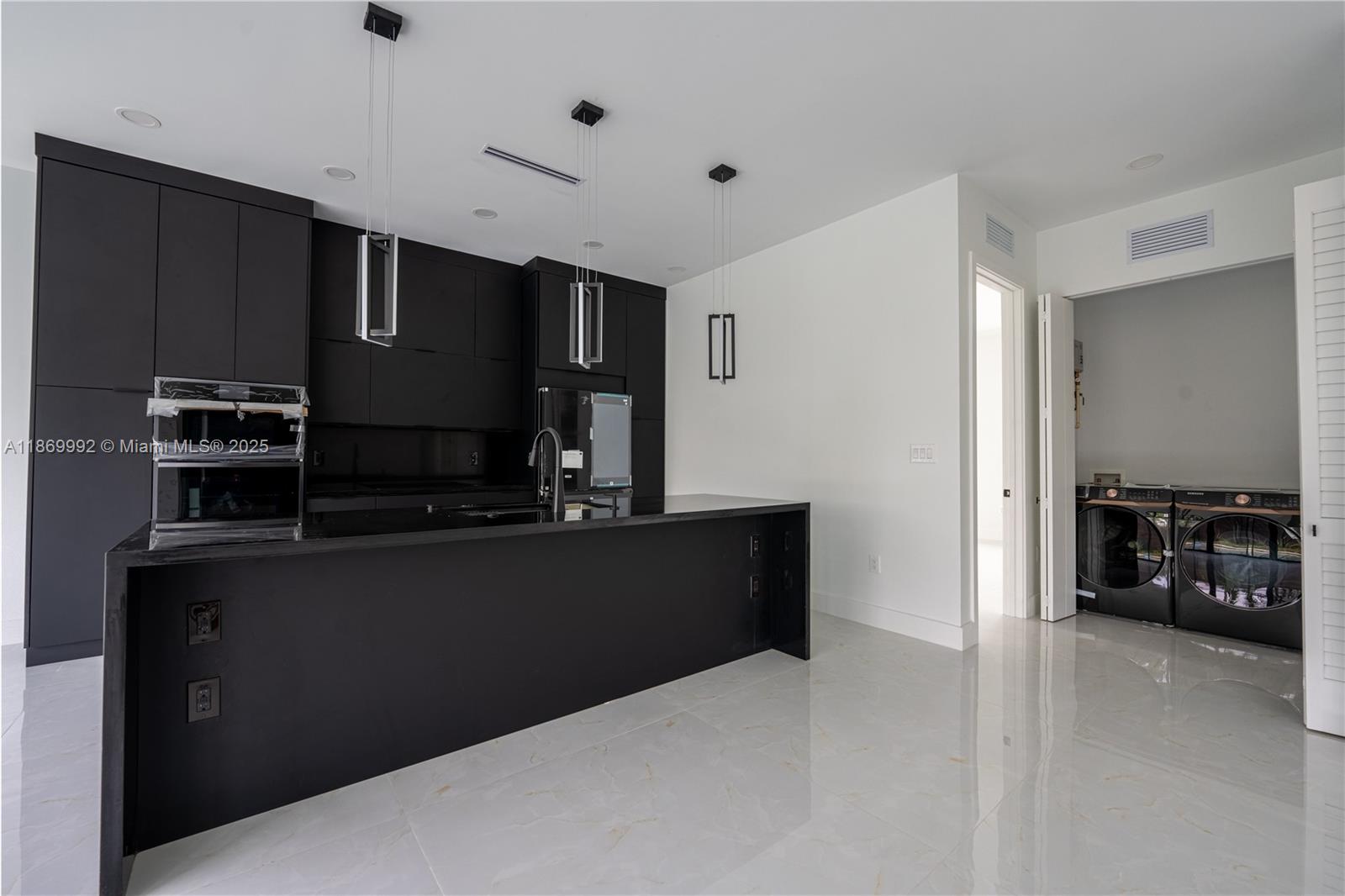 ASCOT PARK - Residential