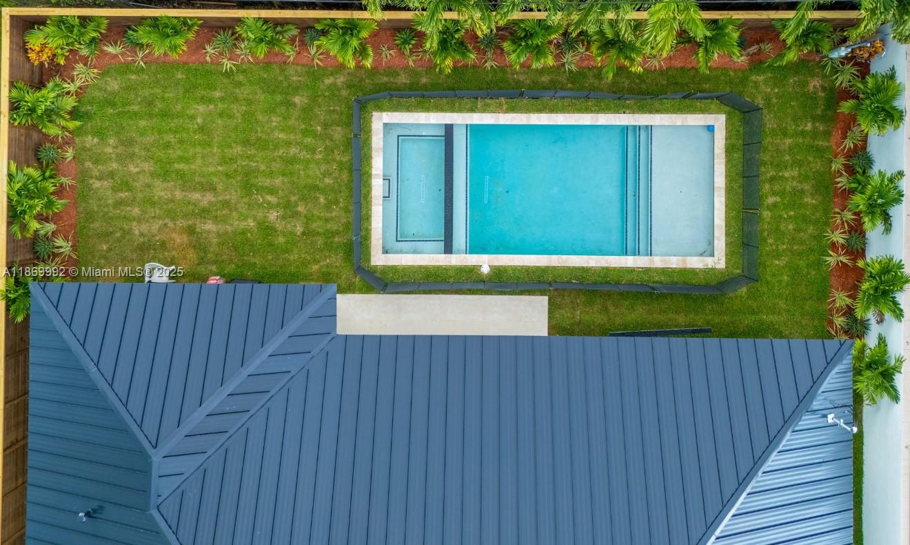 ASCOT PARK - Residential