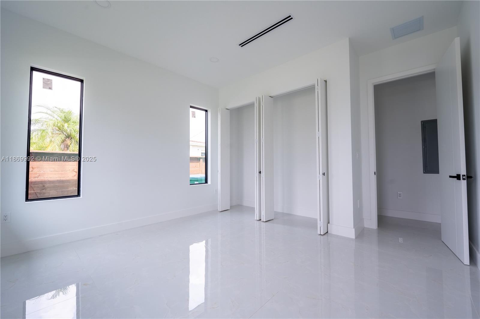 ASCOT PARK - Residential