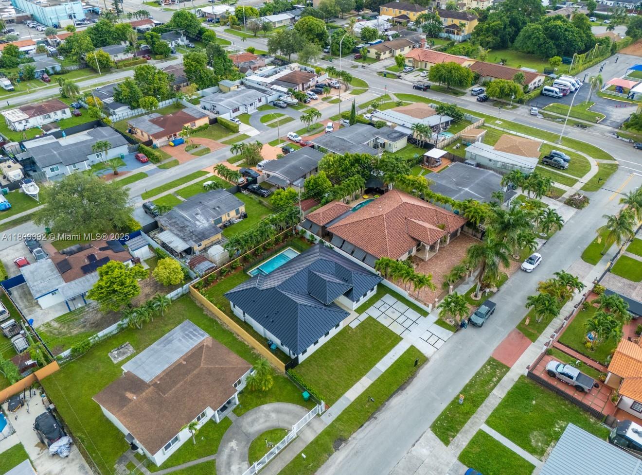 ASCOT PARK - Residential