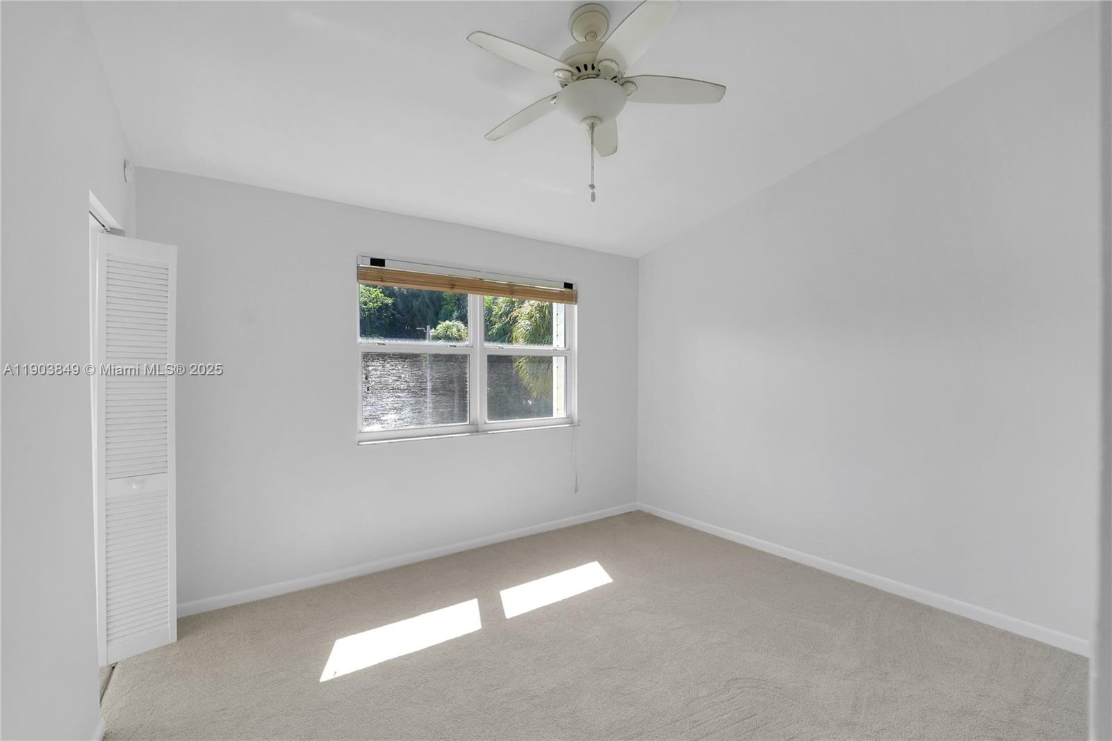 Edgewater Townhomes - Residential