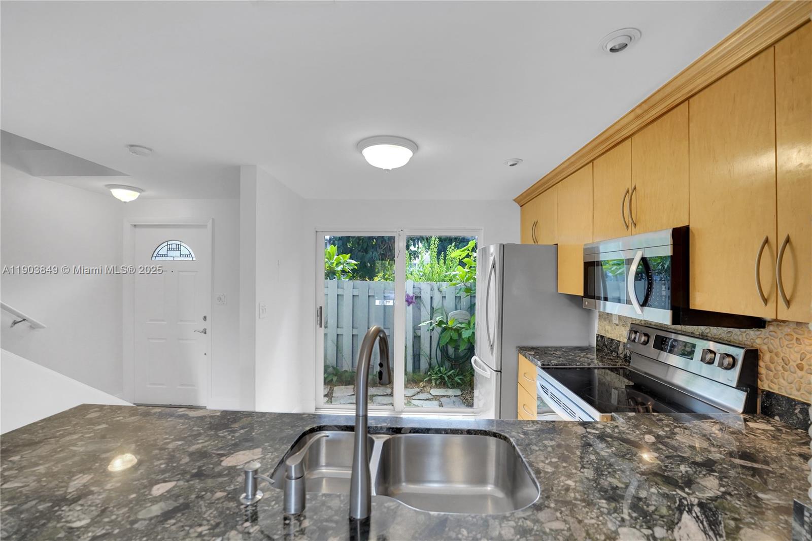 Edgewater Townhomes - Residential