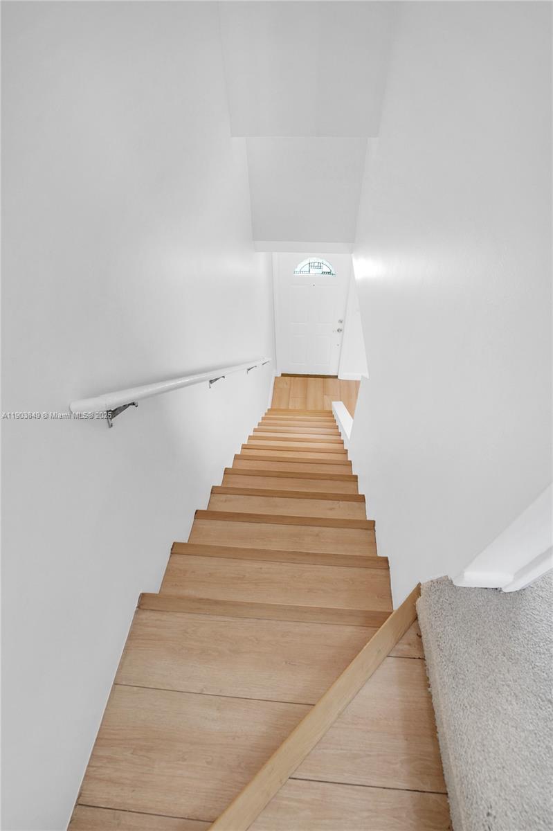 Edgewater Townhomes - Residential