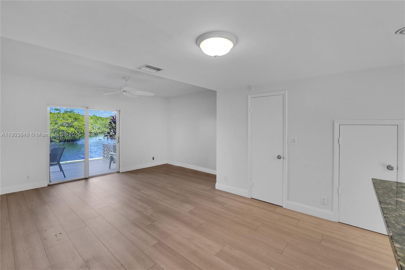 Edgewater Townhomes - Residential