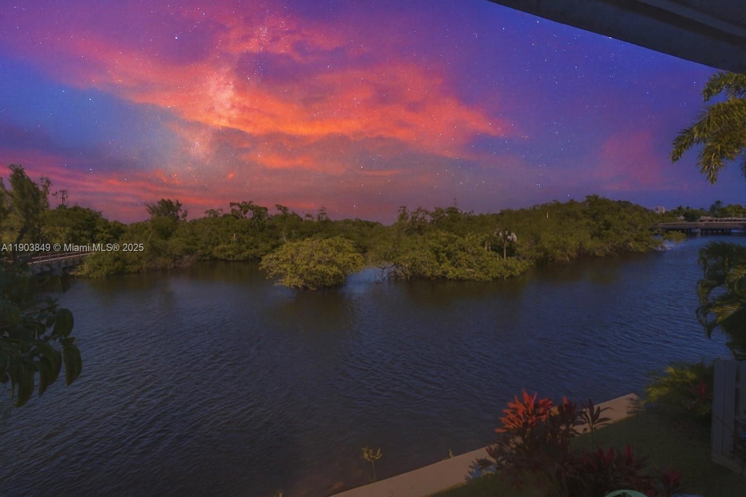 Edgewater Townhomes - Residential