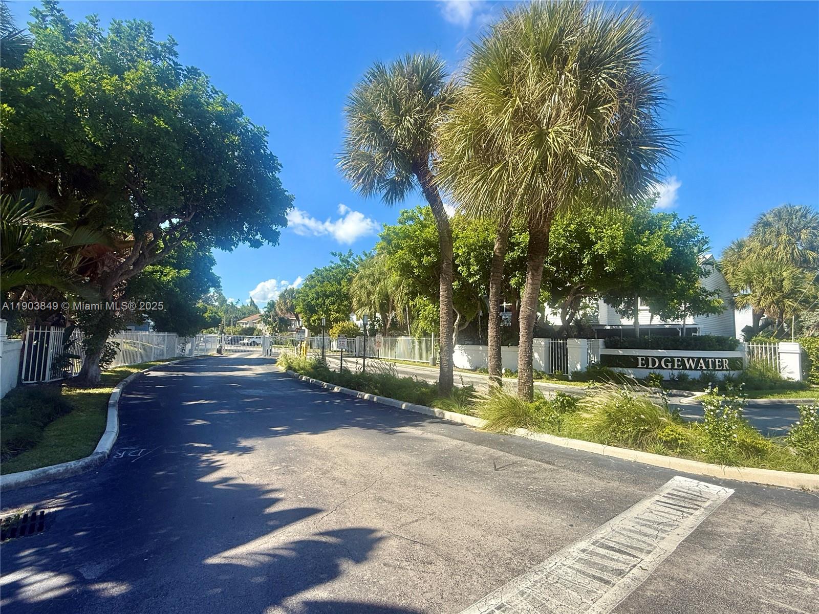 Edgewater Townhomes - Residential