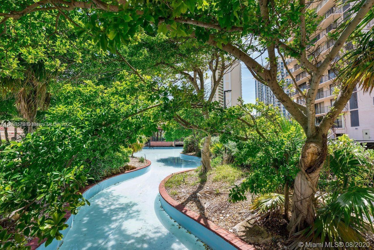 WINSTON TOWERS 600 CONDO - Residential Lease