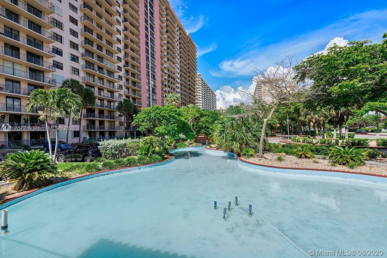 WINSTON TOWERS 600 CONDO - Residential Lease
