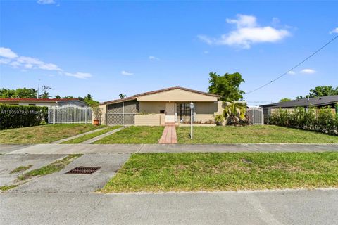 4295 SW 97th Ct Miami FL 33165