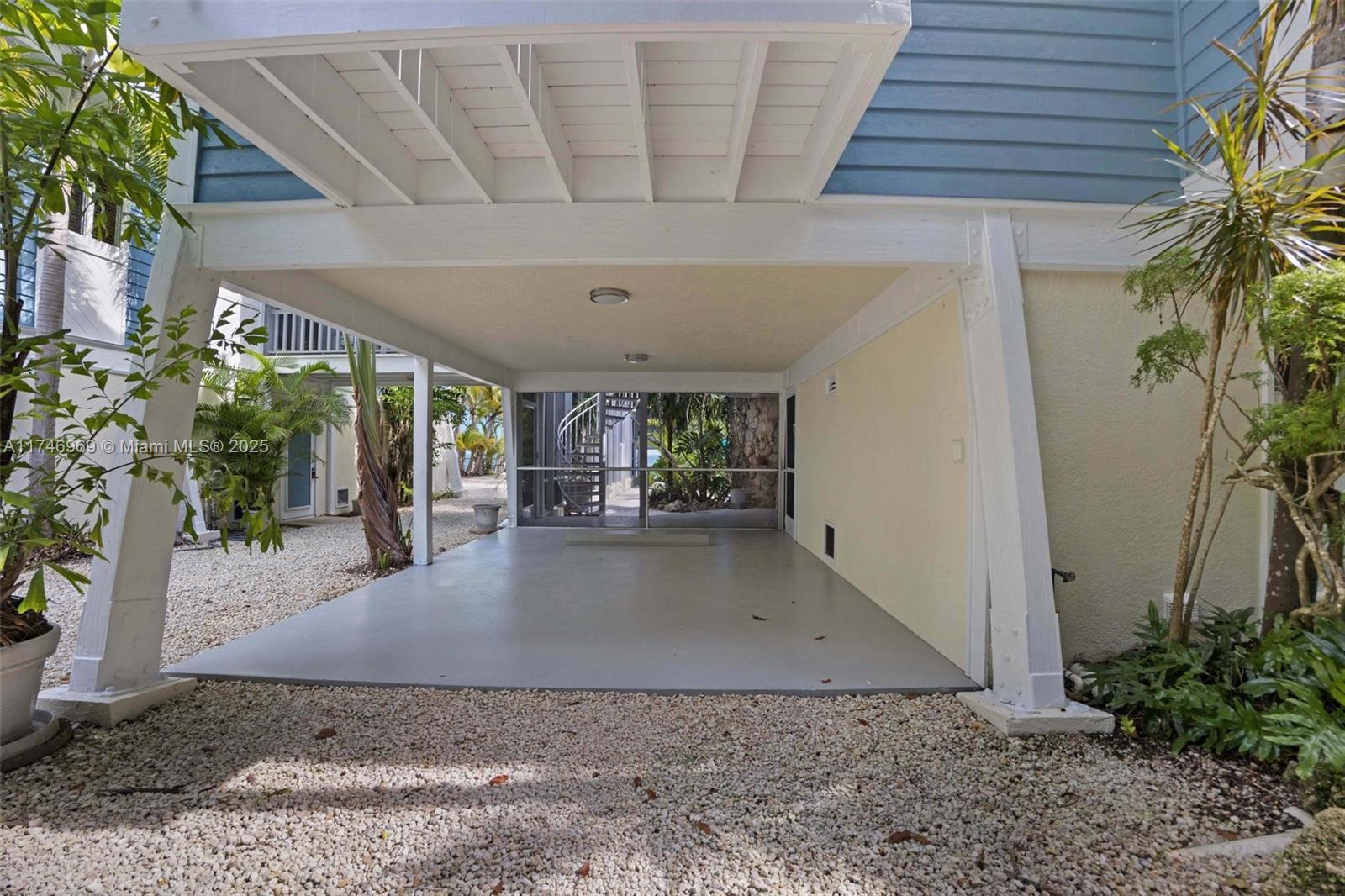 SUMMERLAND BEACH AMD - Residential