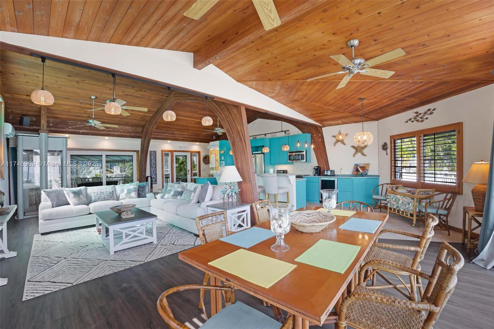 SUMMERLAND BEACH AMD - Residential