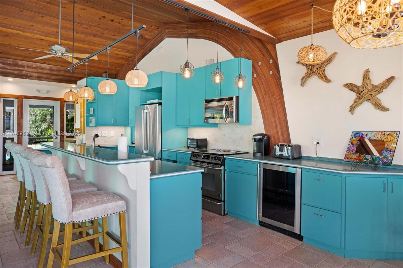 SUMMERLAND BEACH AMD - Residential