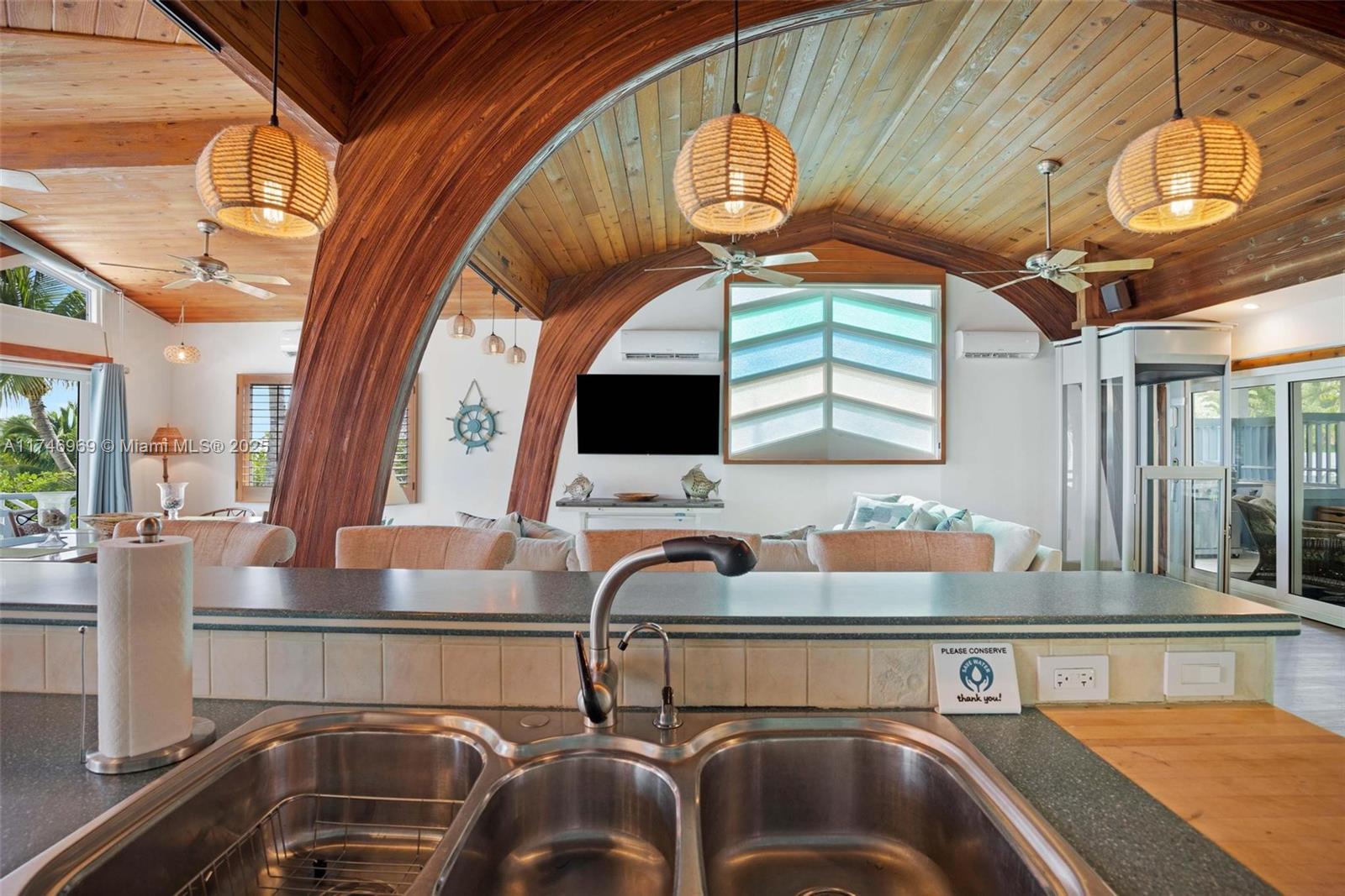 SUMMERLAND BEACH AMD - Residential