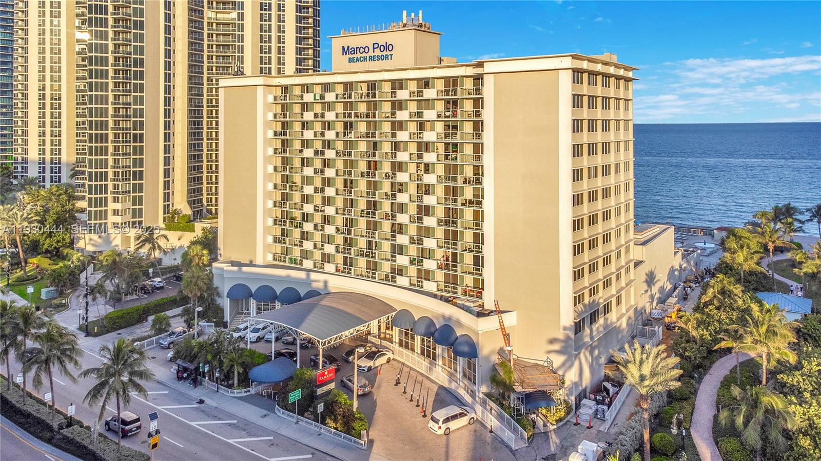 THE AVENTURA BEACH CLUB C - Residential