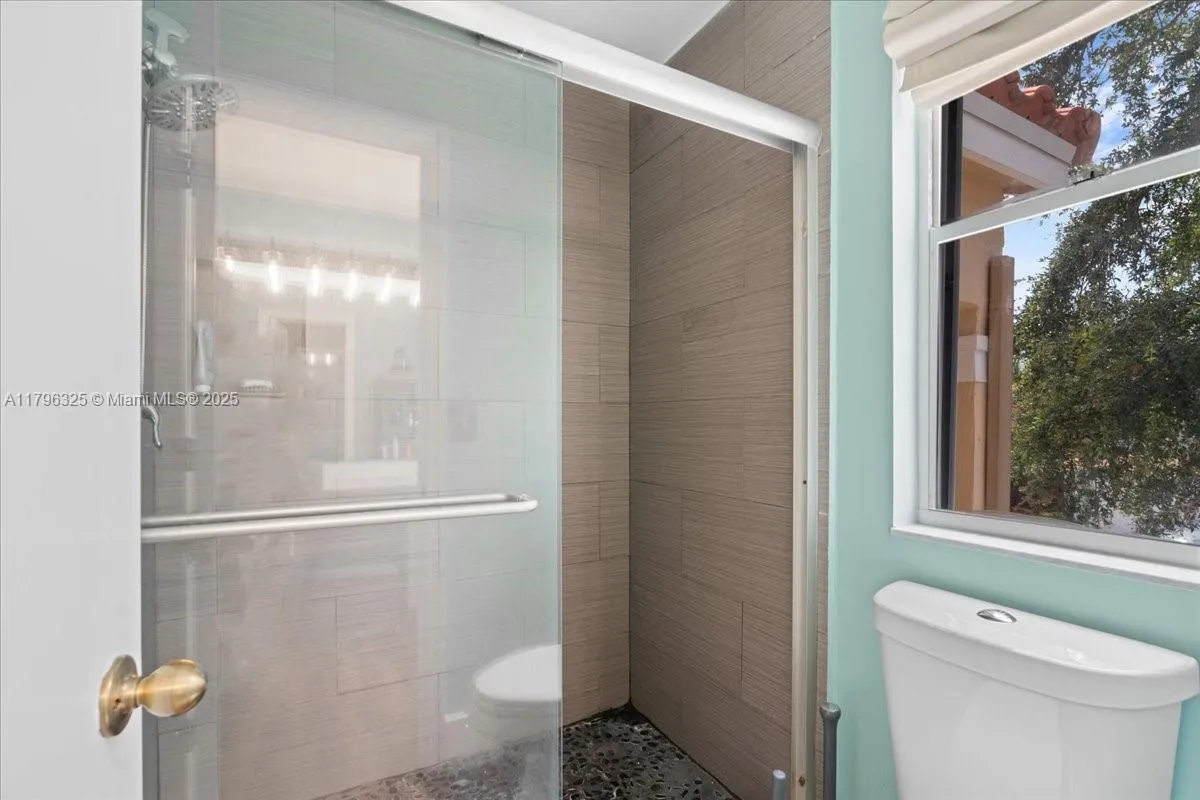 Davie, Florida 33328, United States, 3 Bedrooms Bedrooms, ,3 BathroomsBathrooms,Residential,Active,123311