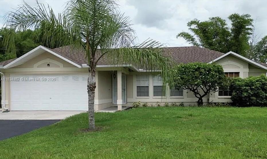 Welcome to your tropical retreat in beautiful Naples! This well-maintained 3-bedroom, 2-bathroom home offers the perfect blend of comfort, style, and Florida living. Nestled in a quiet, desirable neighborhood.
call listing agent for appointment