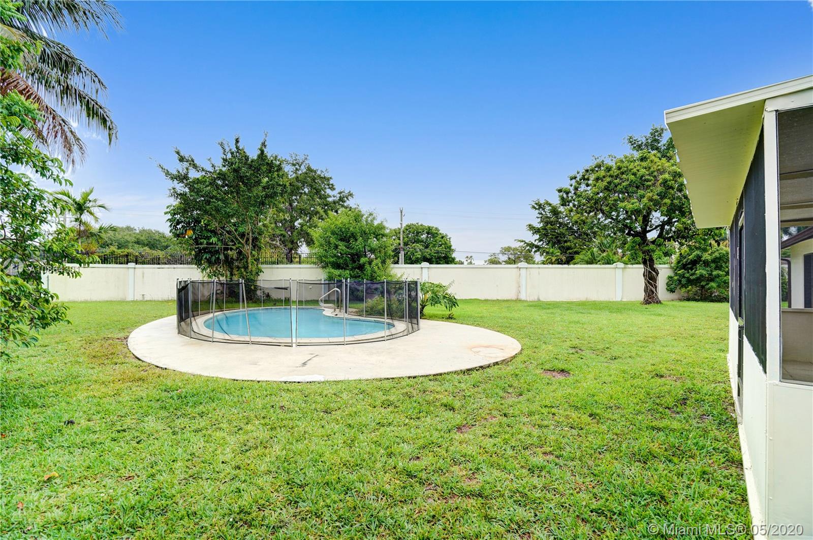 BOULEVARD NORTH - Residential