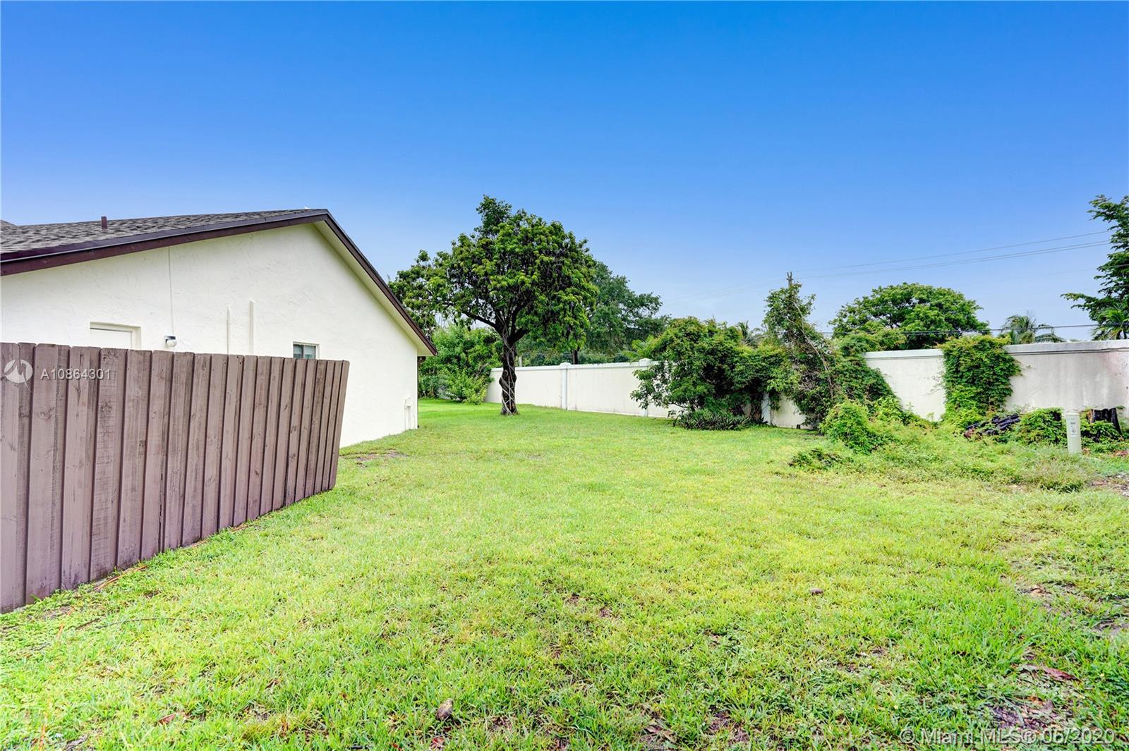 BOULEVARD NORTH - Residential