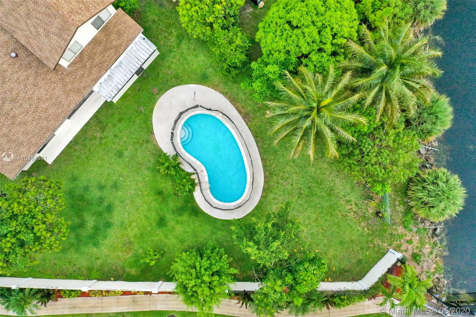 BOULEVARD NORTH - Residential