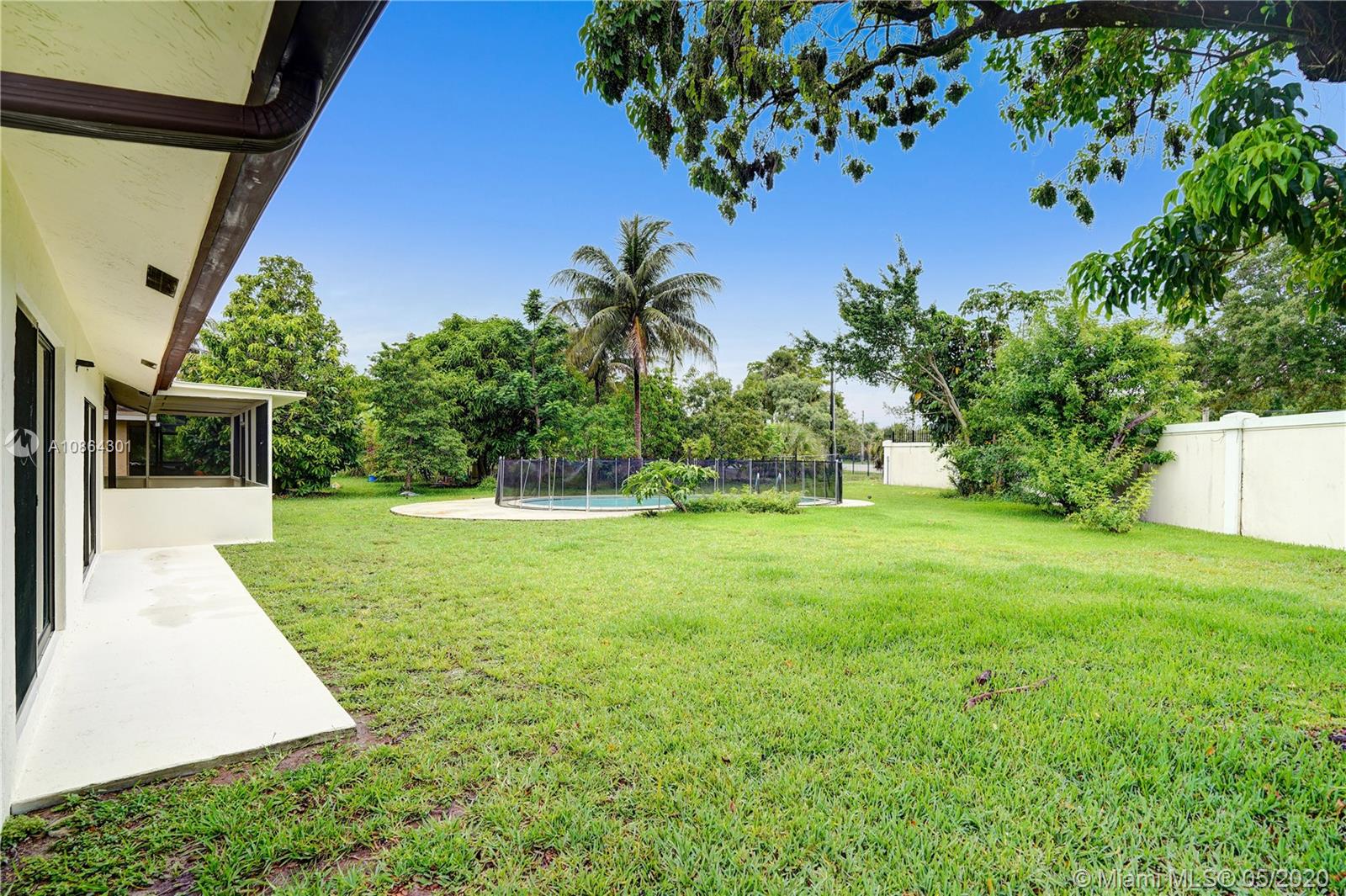 BOULEVARD NORTH - Residential