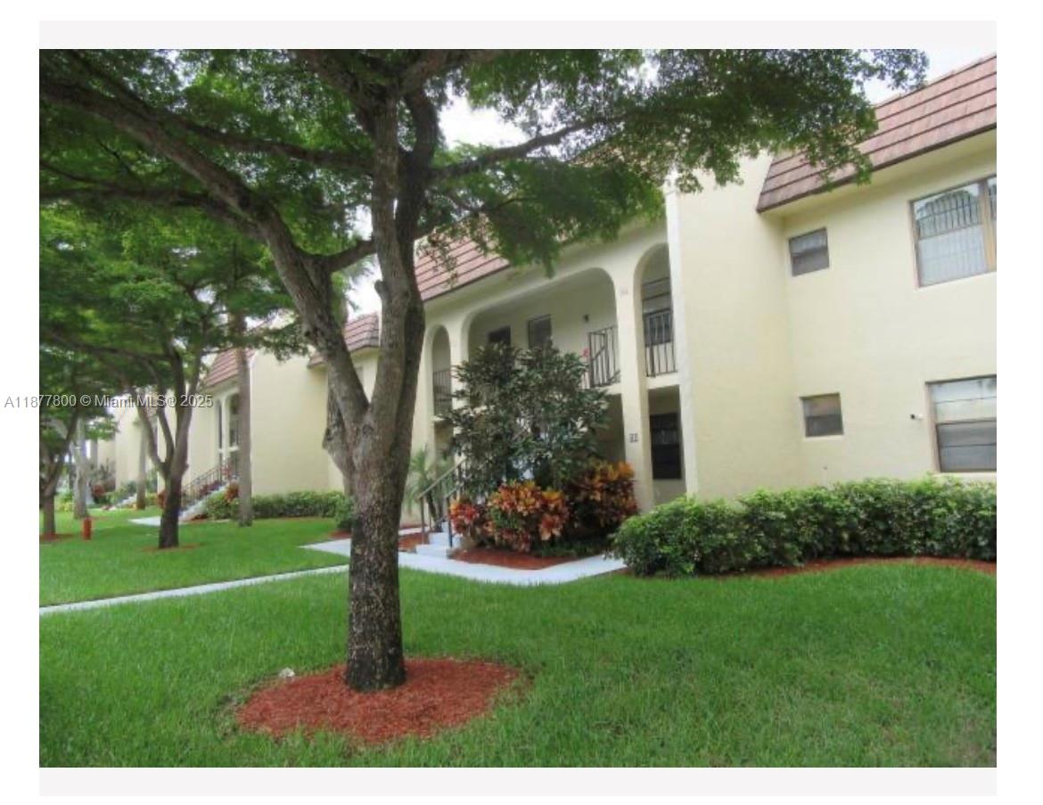 55+ Community (one occupant must be 55+). Fully remodeled 2BR/2BA 2nd-floor unit in Golden Lakes, a 24/7 gated community. Enjoy 2 clubhouses, pools, tennis, fitness center, and more.
Ideal for snowbirds seeking turnkey, low-maintenance living. Monthly fees $720.
Easy to show—Use showing assist and schedule with 24-hour notice. High-demand unit—don’t miss this rare opportunity.