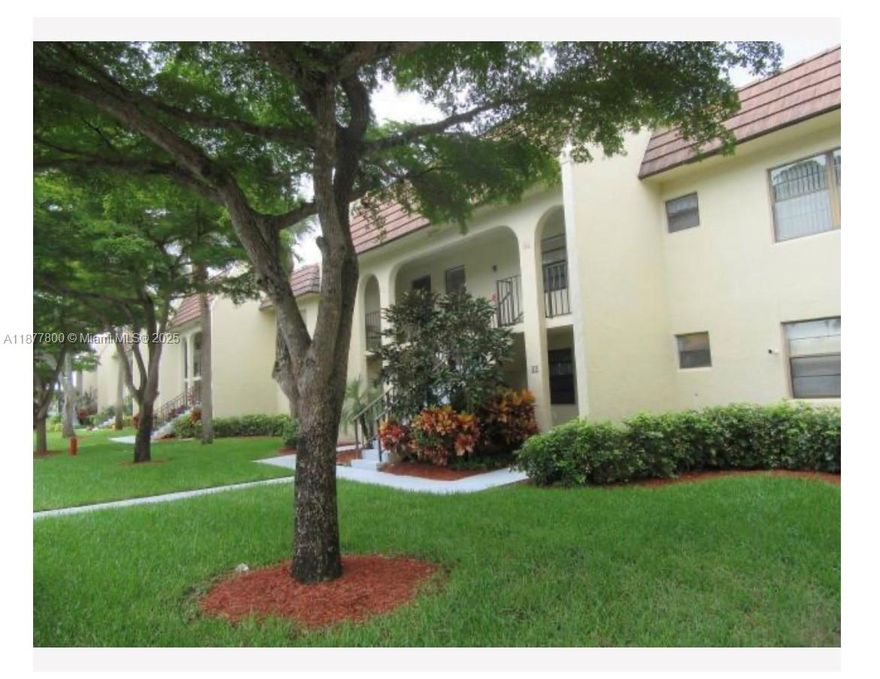 55+ Community (one occupant must be 55+). Fully remodeled 2BR/2BA 2nd-floor unit in Golden Lakes, a 24/7 gated community. Enjoy 2 clubhouses, pools, tennis, fitness center, and more. 

Ideal for snowbirds seeking turnkey, low-maintenance living. Monthly fees $720. 

Easy to show—Use showing assist and schedule with 24-hour notice. High-demand unit—don’t miss this rare opportunity.