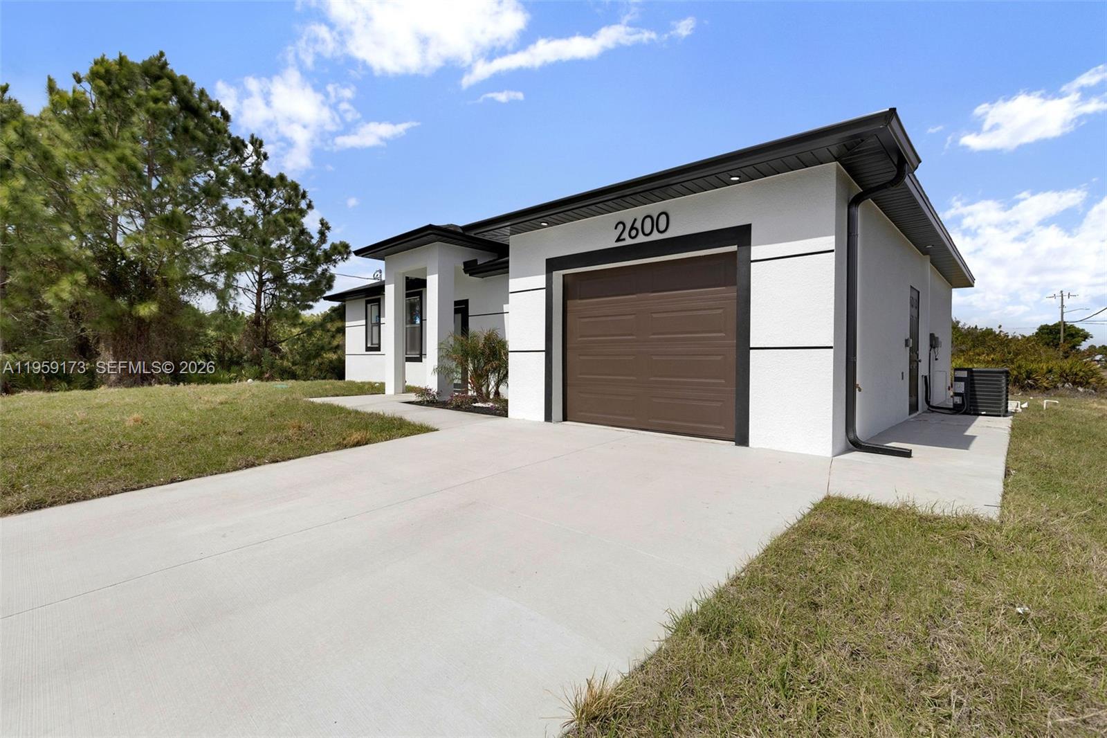 LEHIGH ACRES - Residential