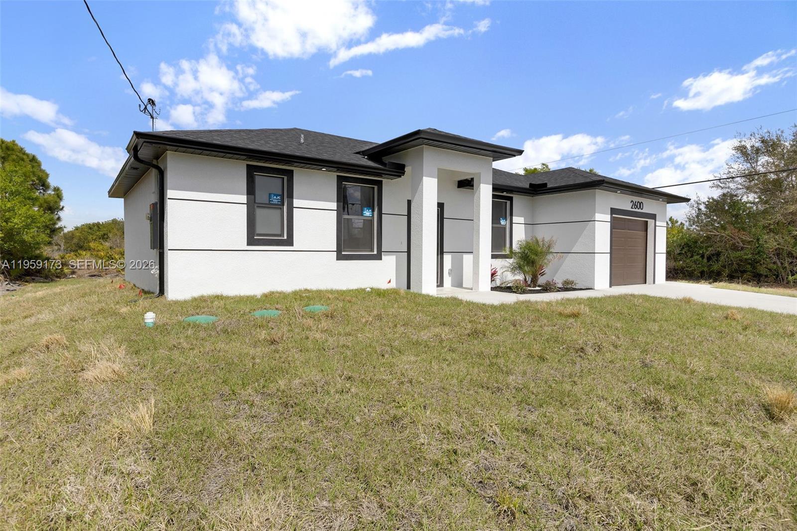 LEHIGH ACRES - Residential