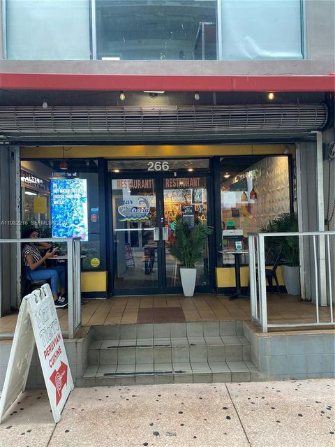 266 NE 1th St Miami FL 33132