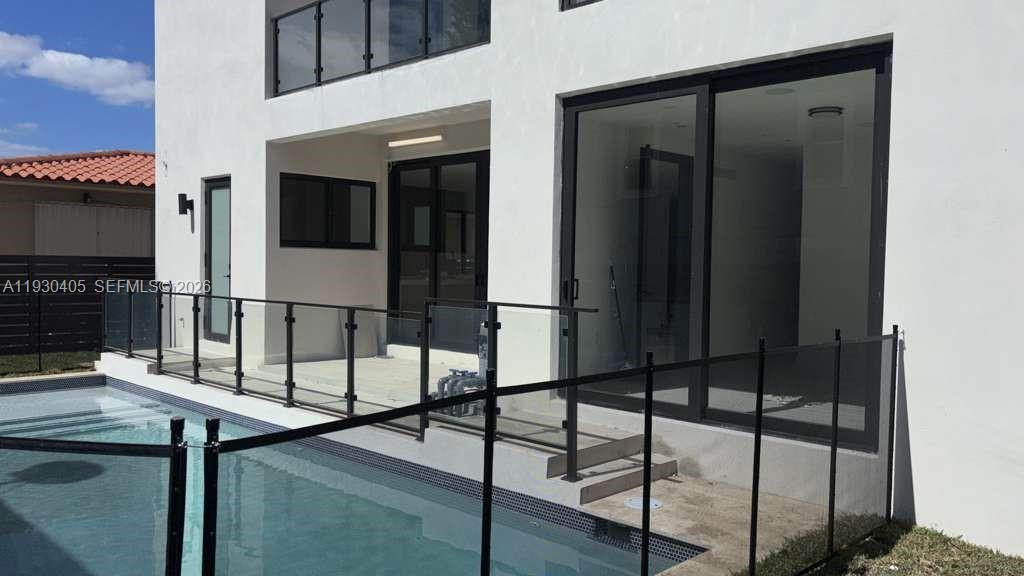 SILVER BELLE - Residential