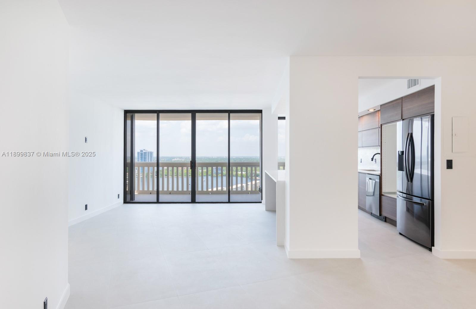 1000 ISL BLVD WILLIAMS IS - Residential