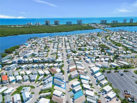 A home in Jensen Beach