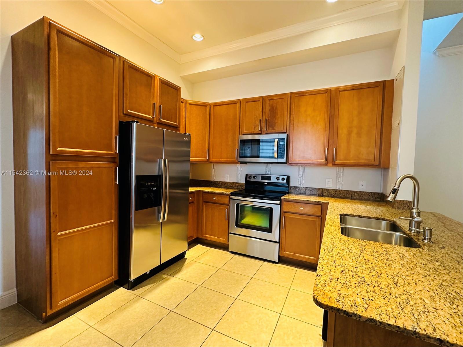 MONTERRA PLAT - Residential Lease