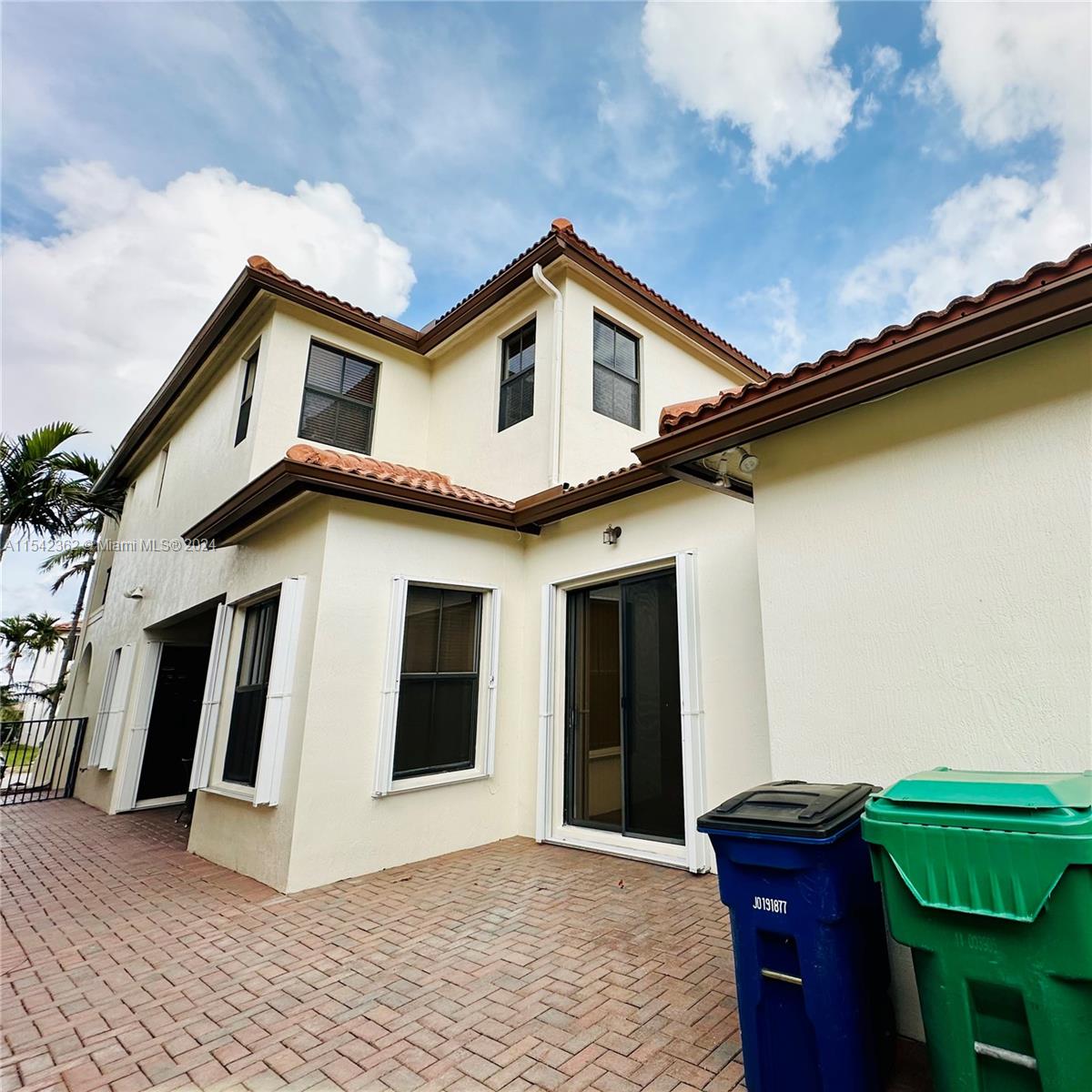 MONTERRA PLAT - Residential Lease