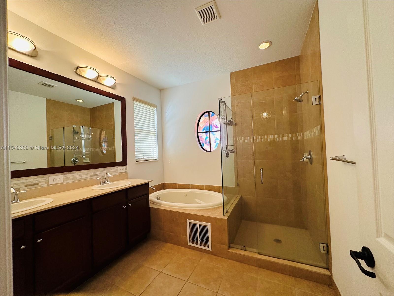 MONTERRA PLAT - Residential Lease