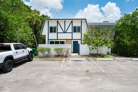 Photo of 6797 SW 40th St #71, Davie, FL 33314 (MLS # A11823131)