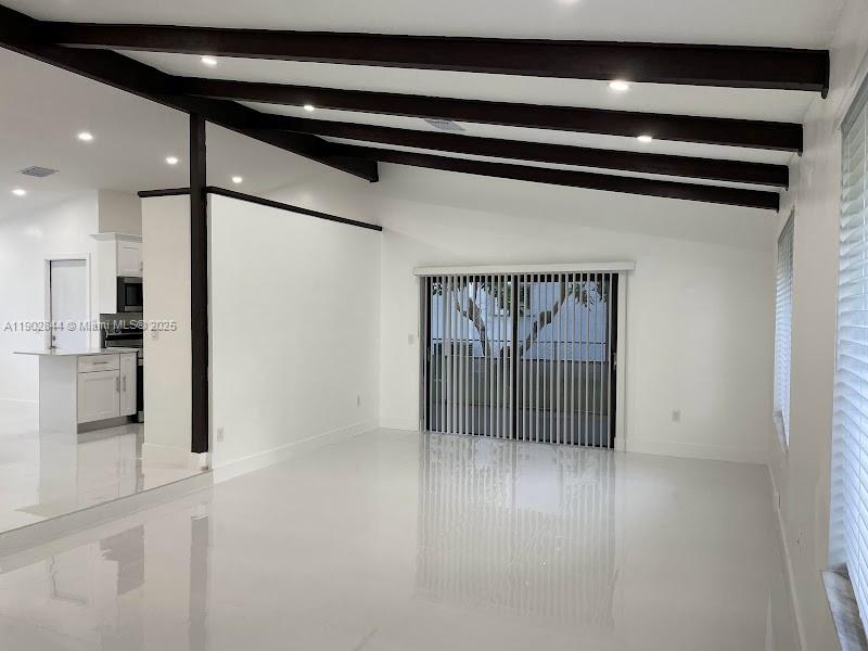 HARRIEL ESTATES - Residential Lease