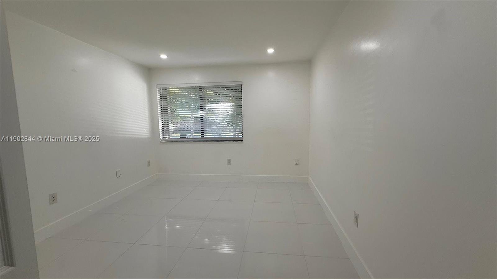 HARRIEL ESTATES - Residential Lease