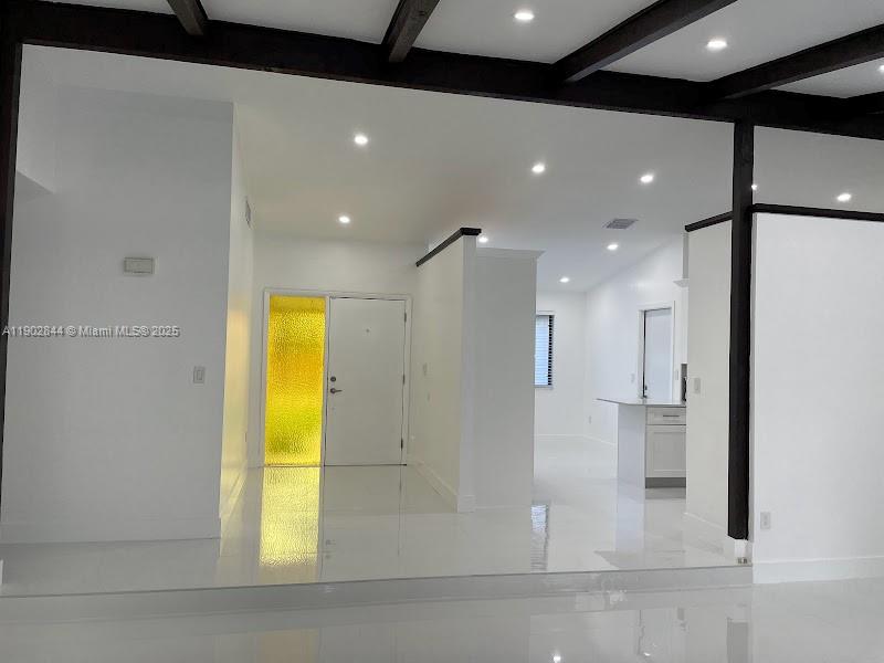 HARRIEL ESTATES - Residential Lease