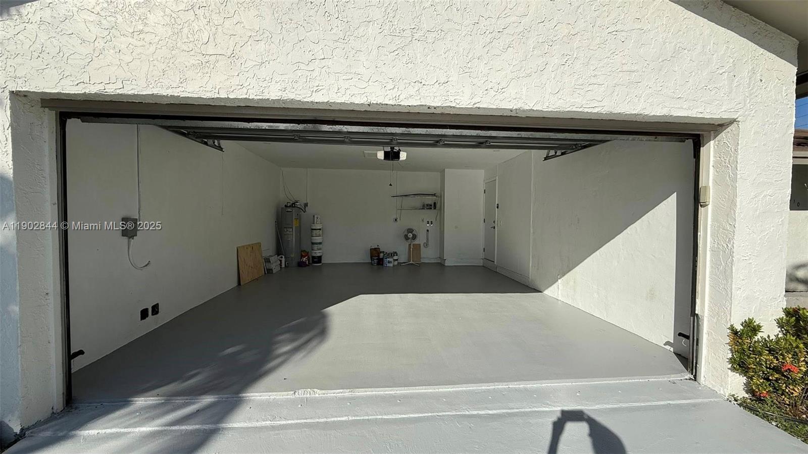 HARRIEL ESTATES - Residential Lease