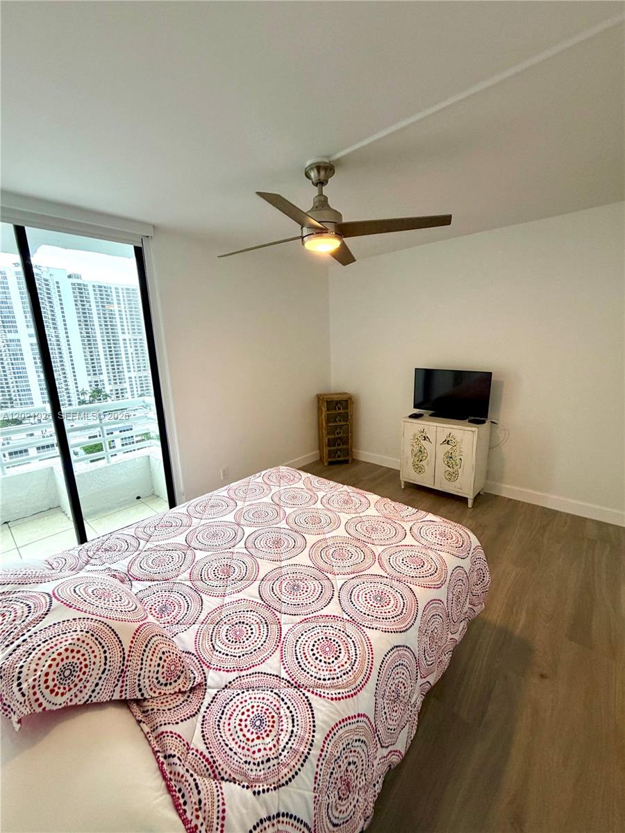 PARC CENTRAL AVENTURA EAS - Residential