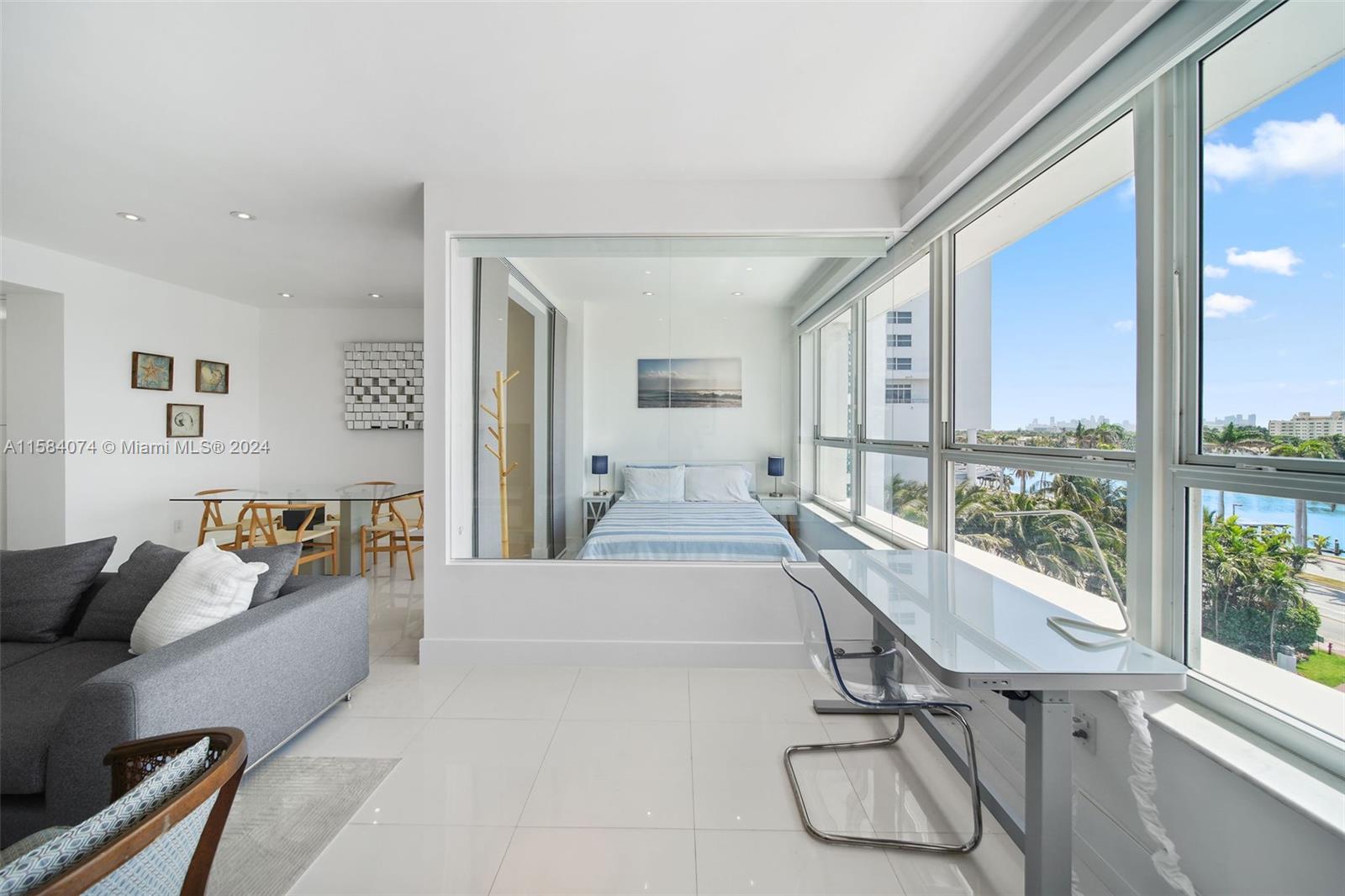 THE EXECUTIVE CONDO - Residential Lease