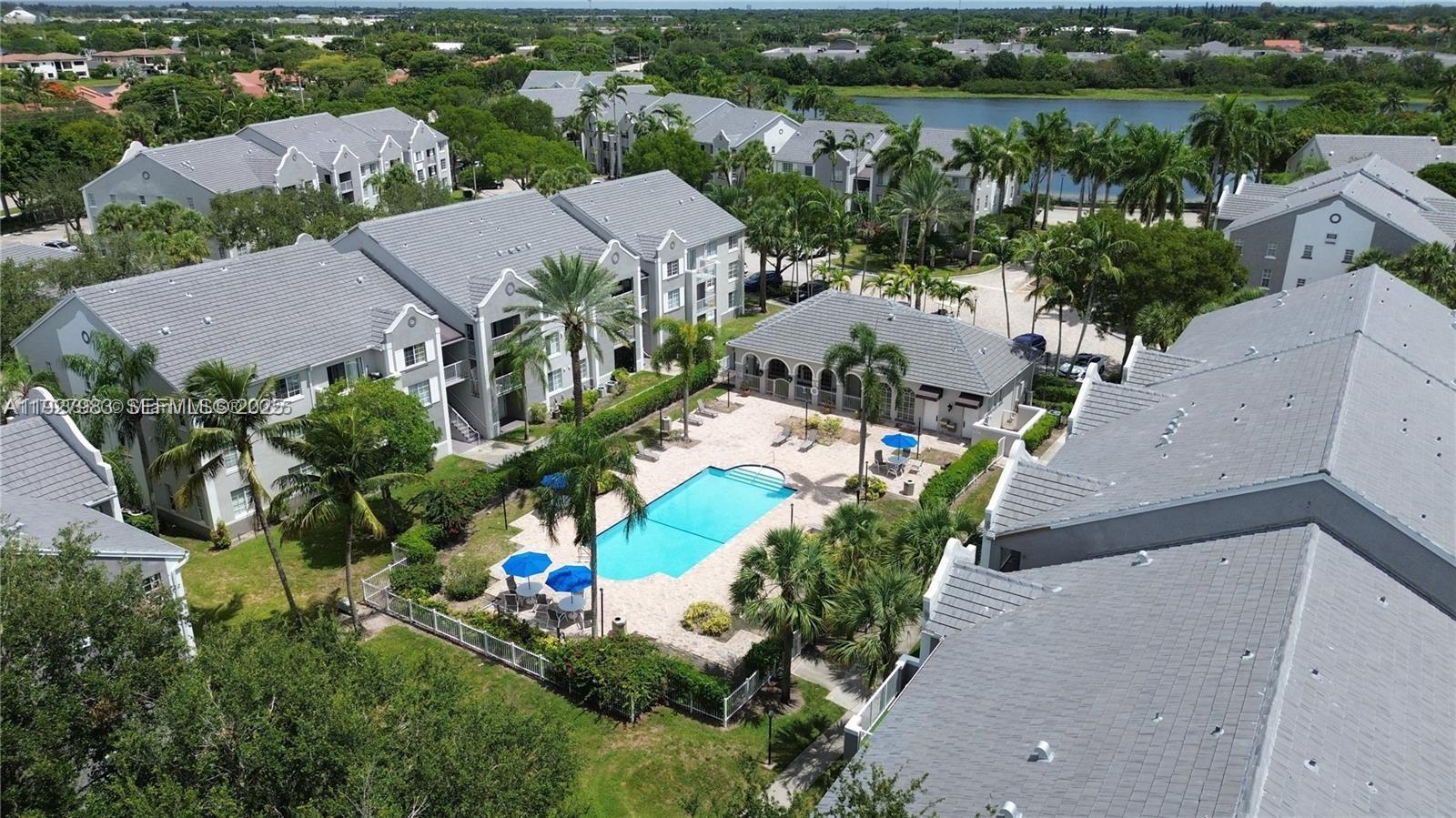 DEVONAIRE CONDO AT PEMBRO - Residential Lease