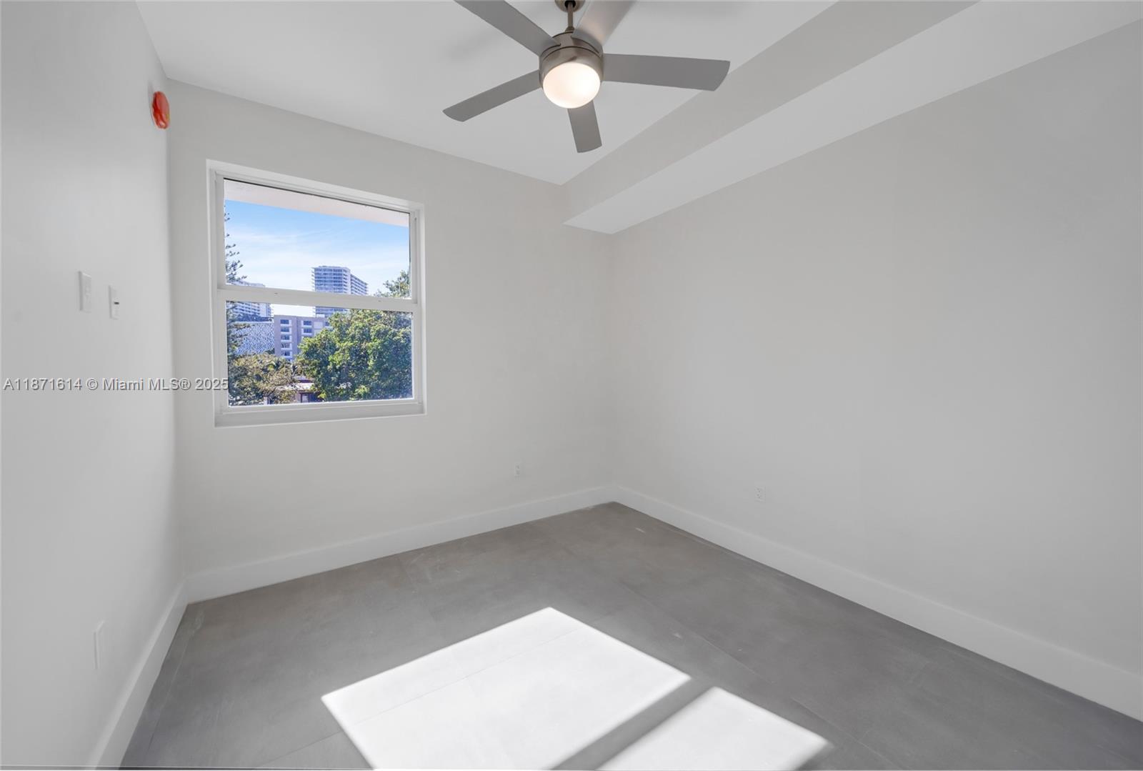 GRAND VIEW PARK - Residential Lease