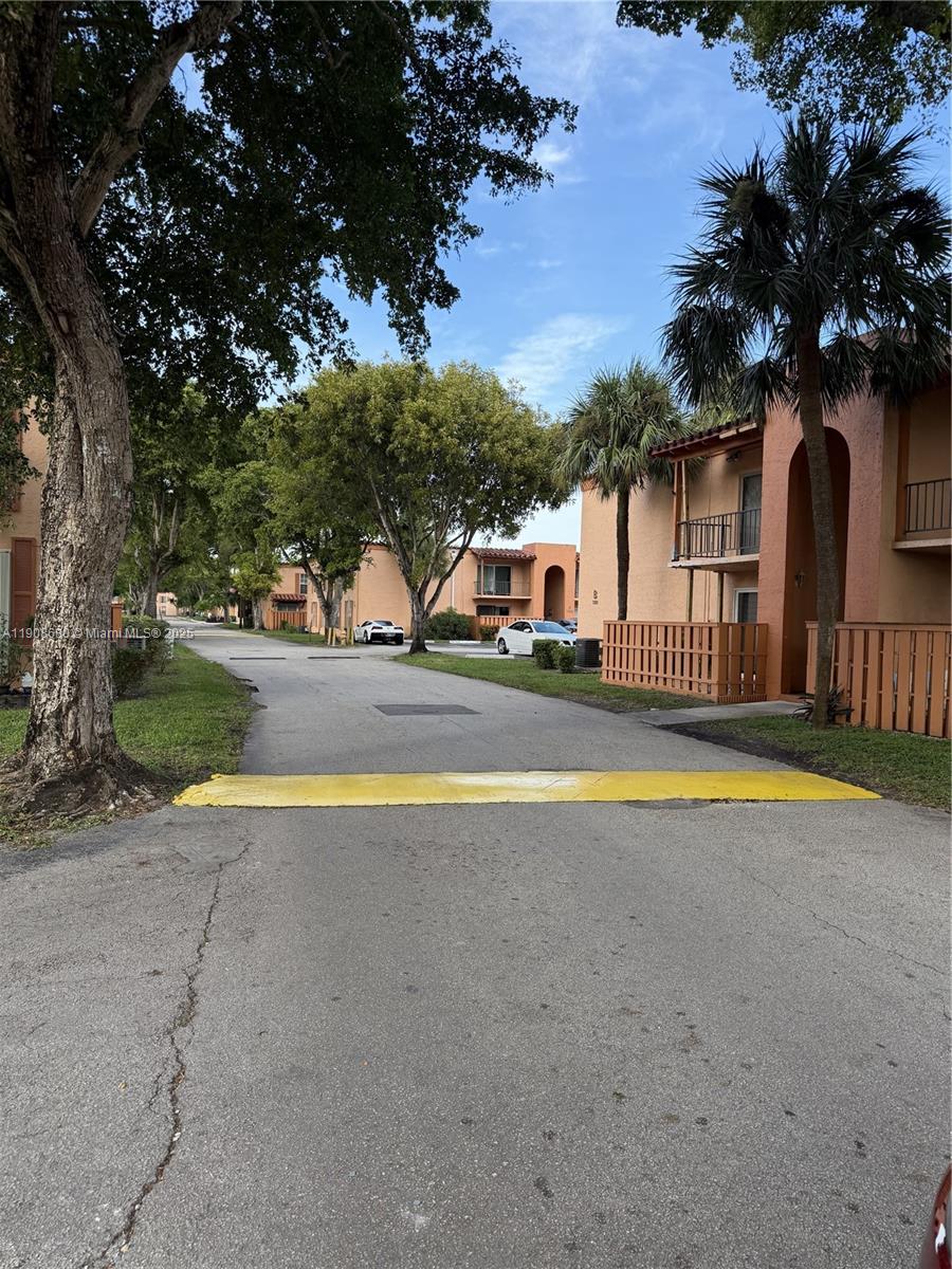 CYPRESS VILLAGE CONDO - Residential Lease